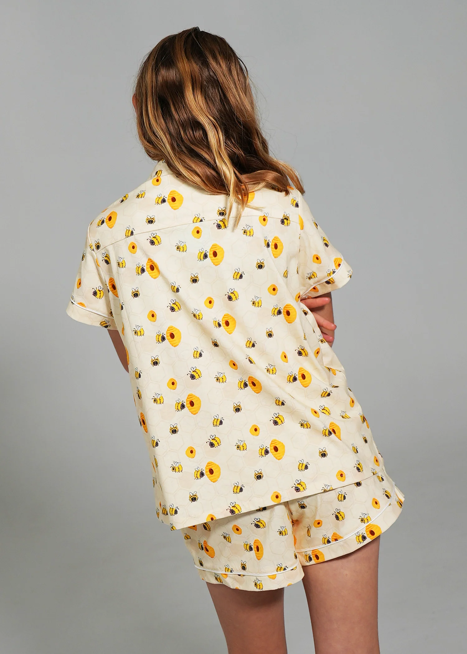 Girls - Yellow Bumble Bees Jersey Knit Cotton Short PJ Set - Image 5