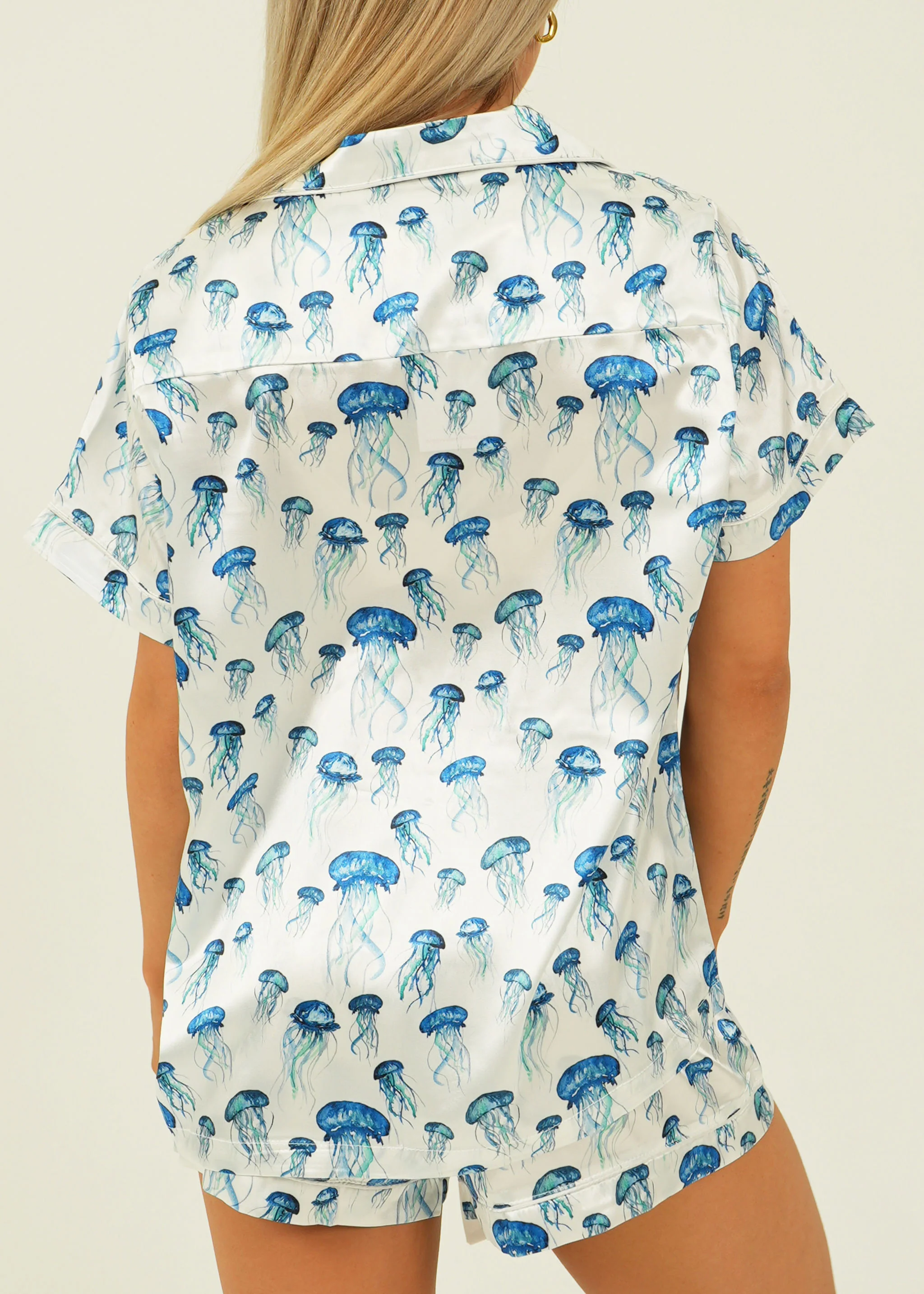 Jellyfish Satin Short Pyjama Set - Image 3