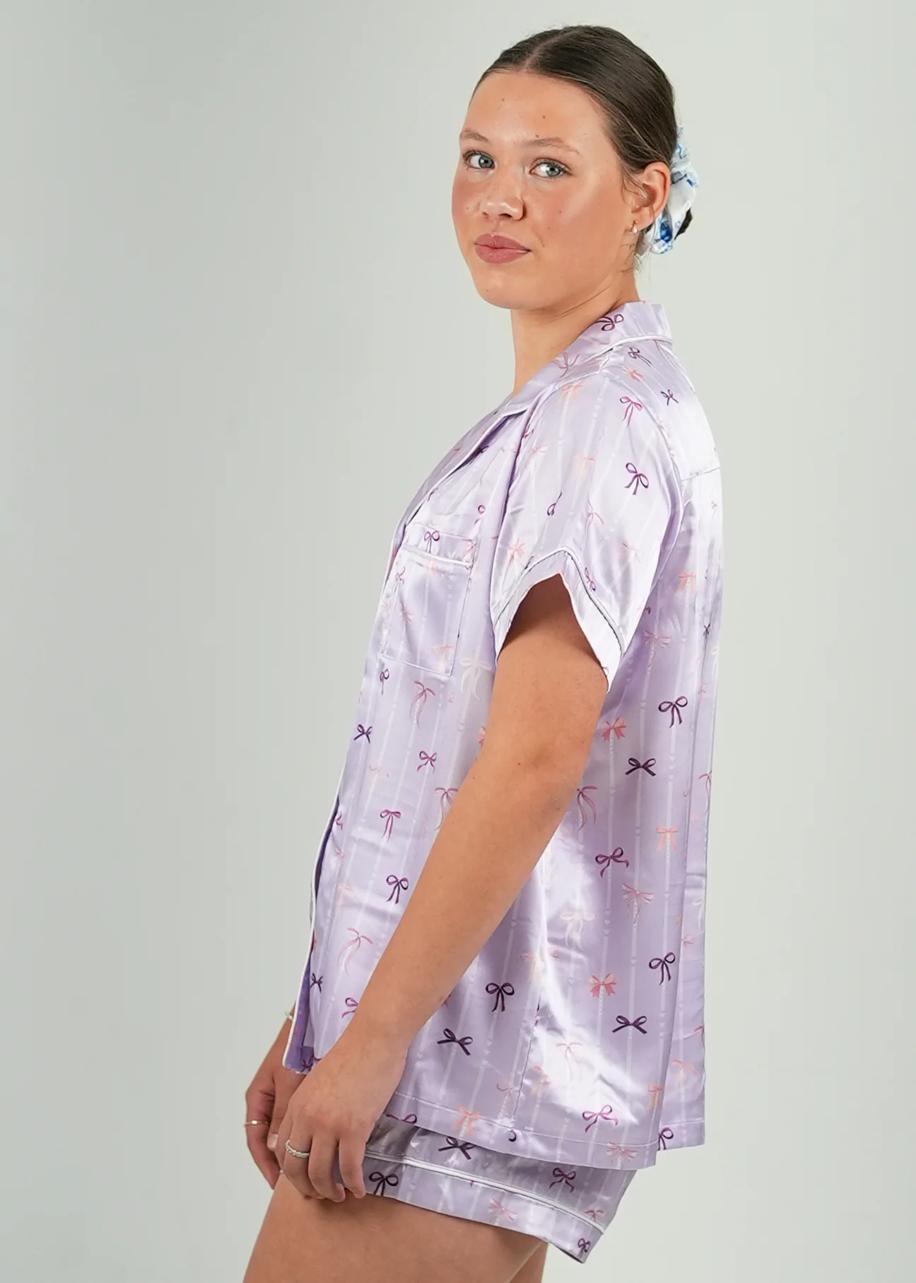 Lilac Ballet Bows Satin Short Pyjama Set - Image 3